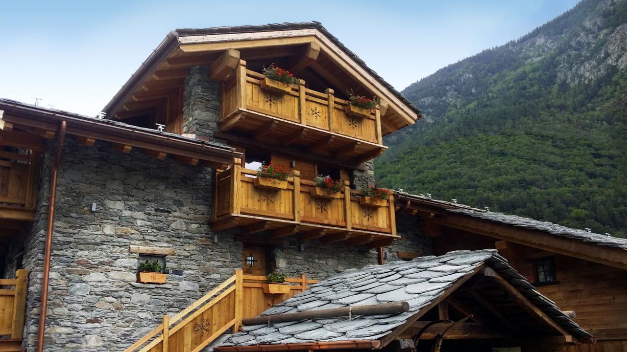 Bed & Breakfast Anisor - Parblanc La Salle Exteriör bild