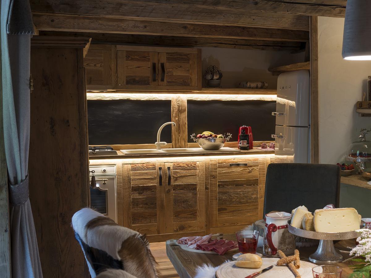 Bed & Breakfast Anisor - Parblanc La Salle Exteriör bild