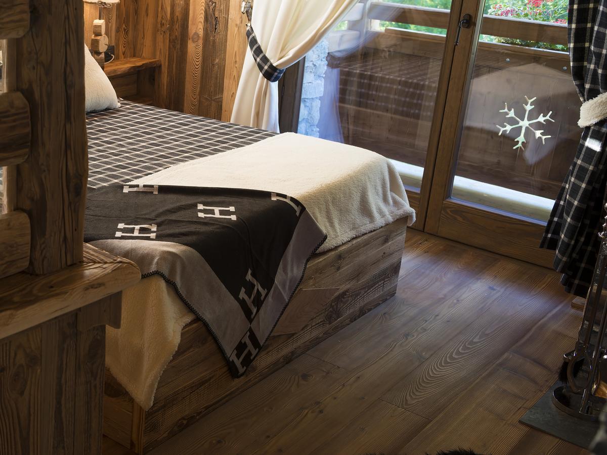 Bed & Breakfast Anisor - Parblanc La Salle Exteriör bild