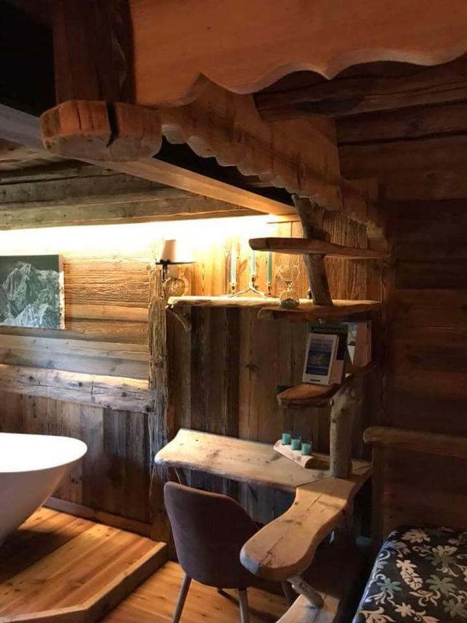 Bed & Breakfast Anisor - Parblanc La Salle Exteriör bild